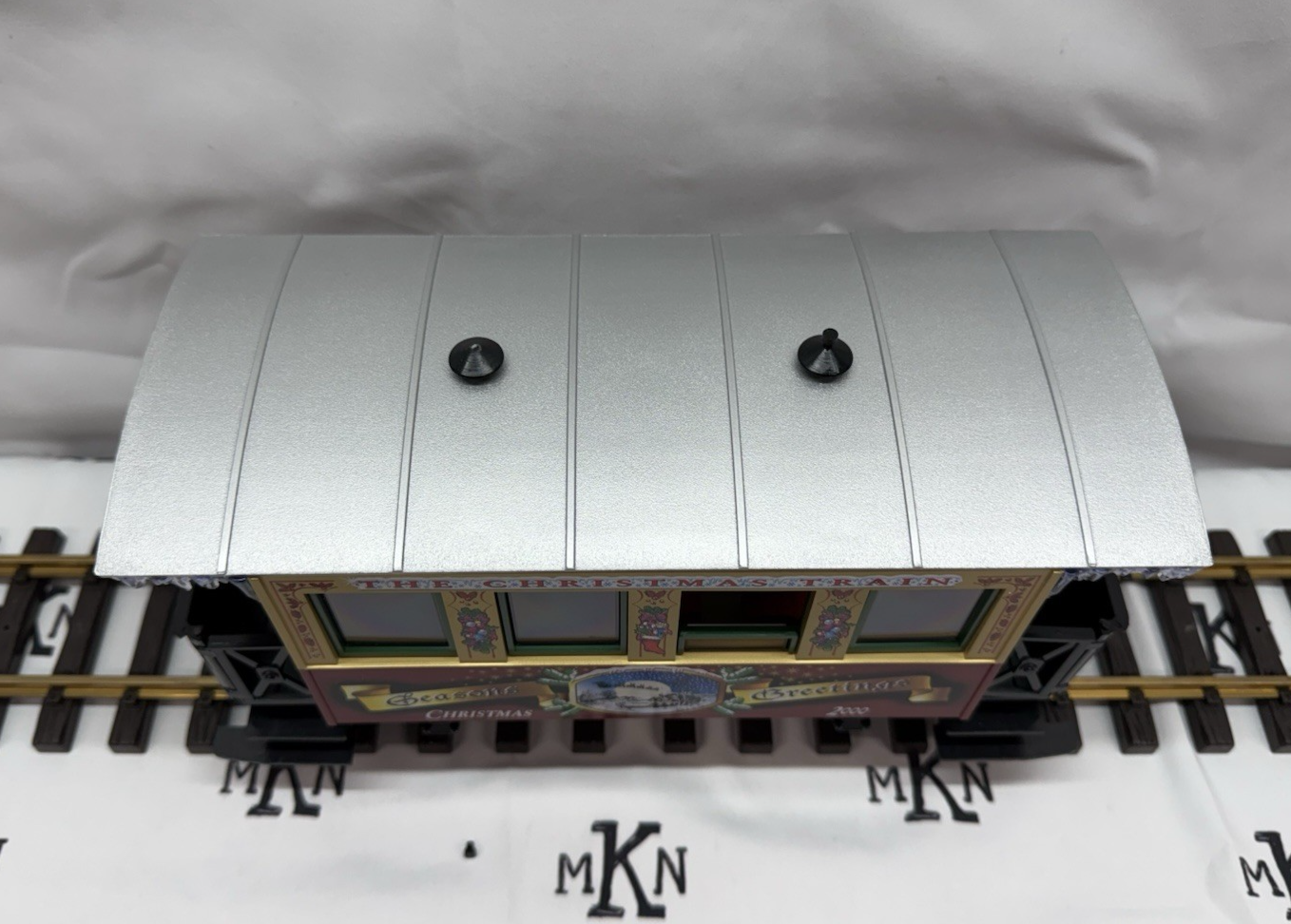 LGB 33074 Christmas Train Passenger Coach 2000 G Scale – MKN Trains