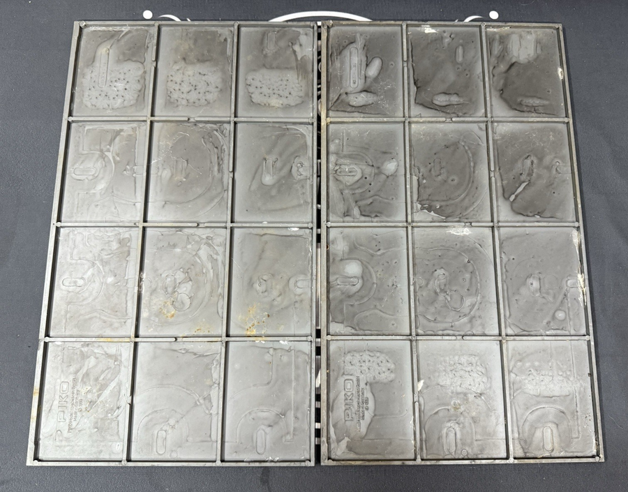 Piko G Scale 62005 Set of Baseplates POLA (G Scale) with Cobbled Surface Used