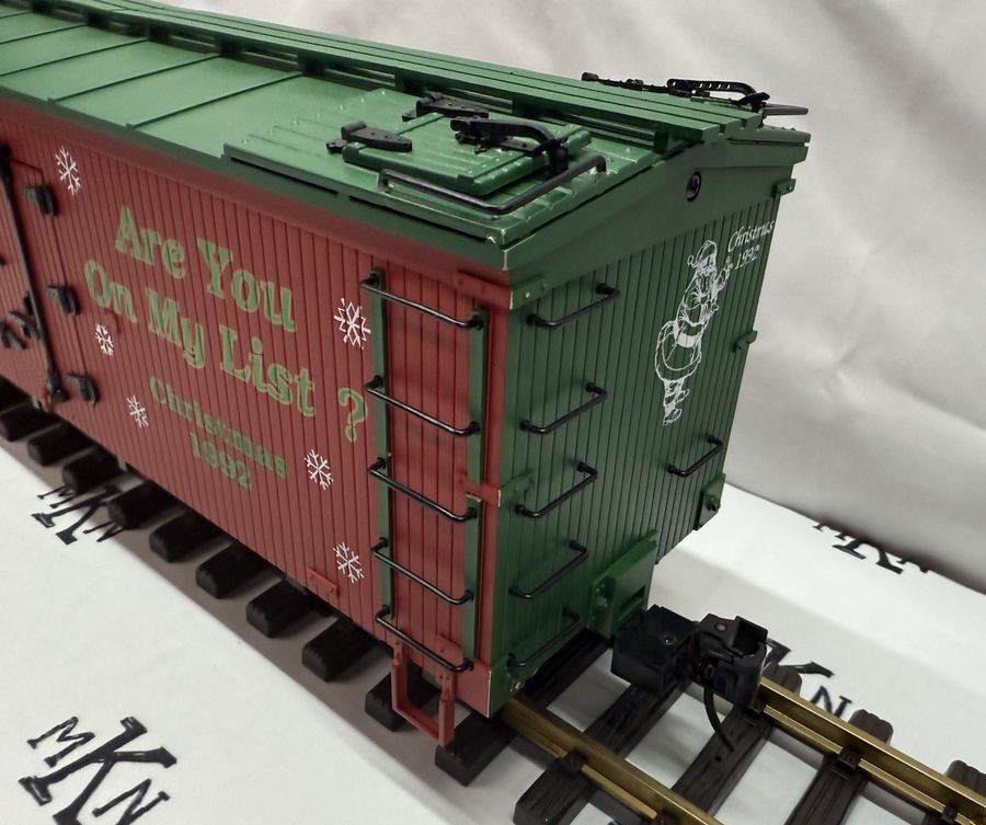 USA Trains R-13011 Christmas "Are You On My List" 1993 Reefer Metal Wheels G