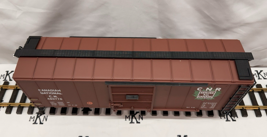 Aristo-Craft ART 46057 G Scale Canadian National Maple Leaf Boxcar metal wheels