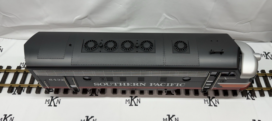 LGB 24570 SOUTHERN PACIFIC BLACK WIDOW F7 DIESEL LOCOMOTIVE TRAIN #6432 G Scale