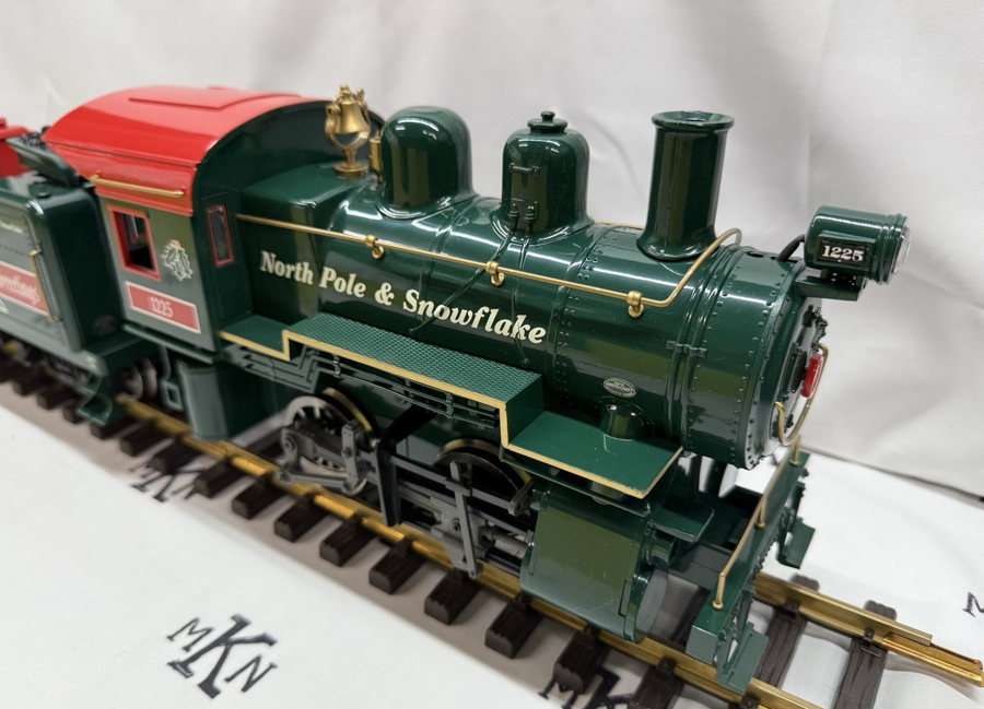 Aristo Craft Art 21235C North Pole Steam Locomotive and Tender Christmas G Scale