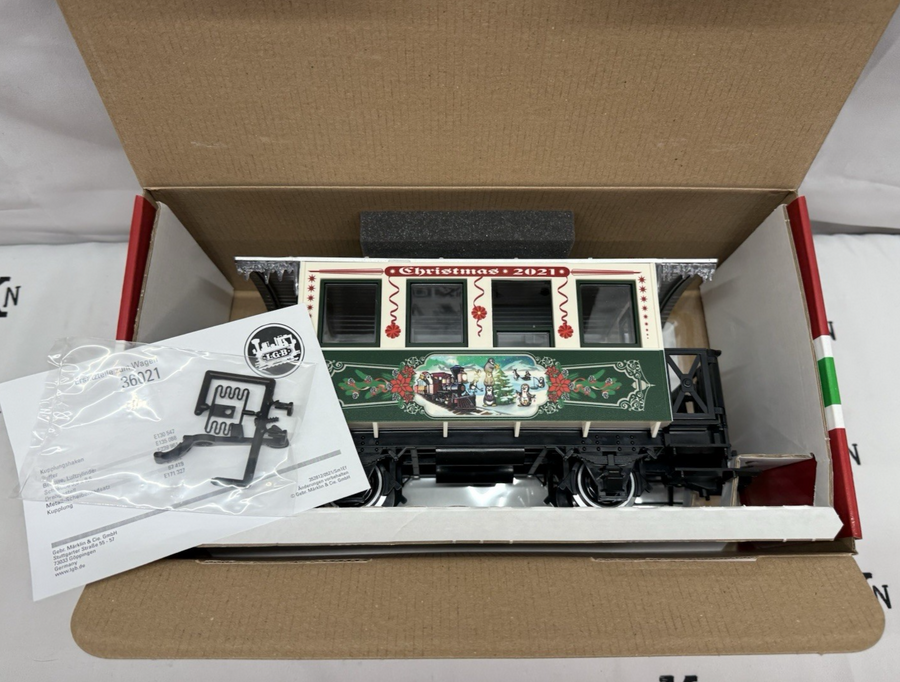 LGB 36021 Christmas 2021 Car Passenger Coach Brand New G Scale