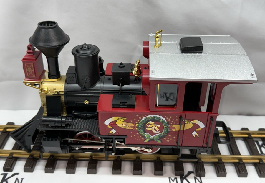 LGB 72534 Christmas Train "Seasons Greetings" Starter Set 2000 G Scale