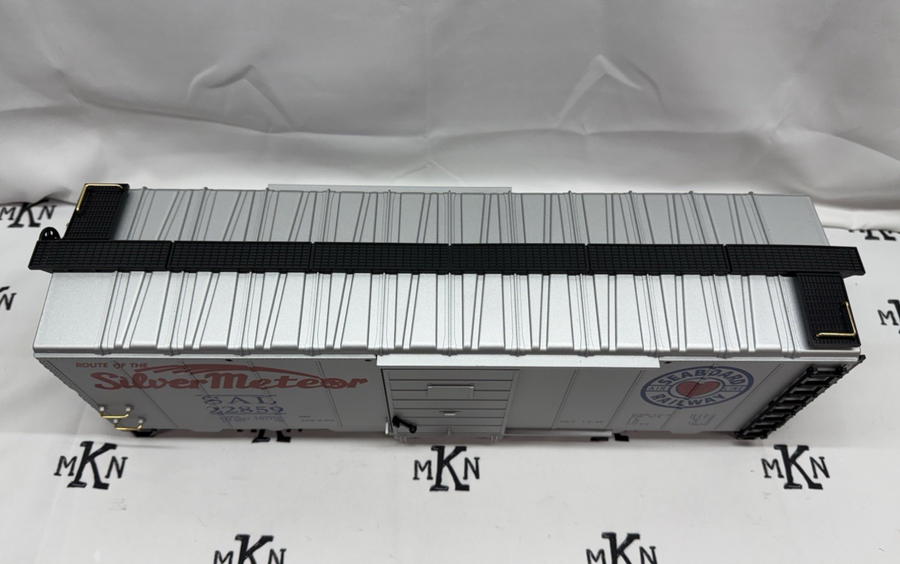 LGB 43913 SEABOARD RAILWAY, SILVER METEOR BOX CAR no trucks G Scale