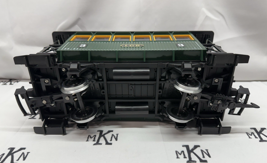 LGB 3040 G Scale LGB 3rd Class Green Coach Car #3 Metal Wheels LN/Box