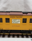 ARISTO CRAFT 46953 UNION PACIFIC TRACK CLEANING CABOOSE W/ METAL WHEELS NEW