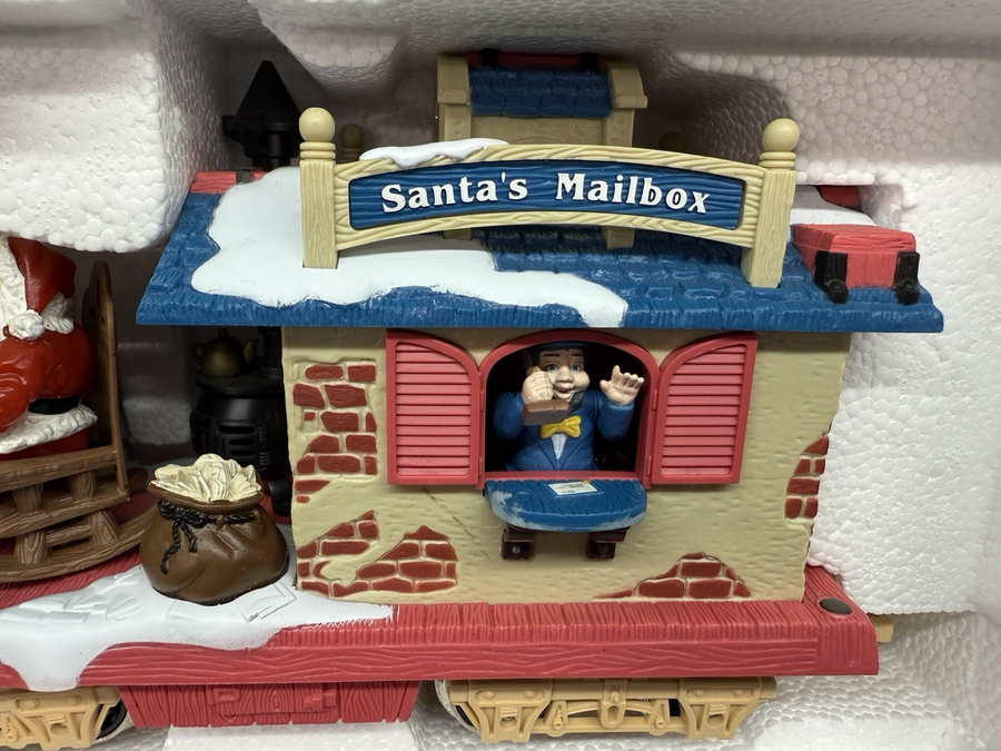 New Bright 380-1 G Holiday Express Animated Post Office Car Santa's Mailbox LN
