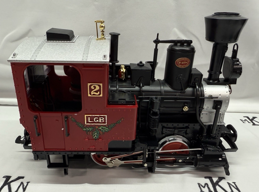 LGB 20540 G Scale Christmas Santa Train Steam Loco Passenger Set Train Only