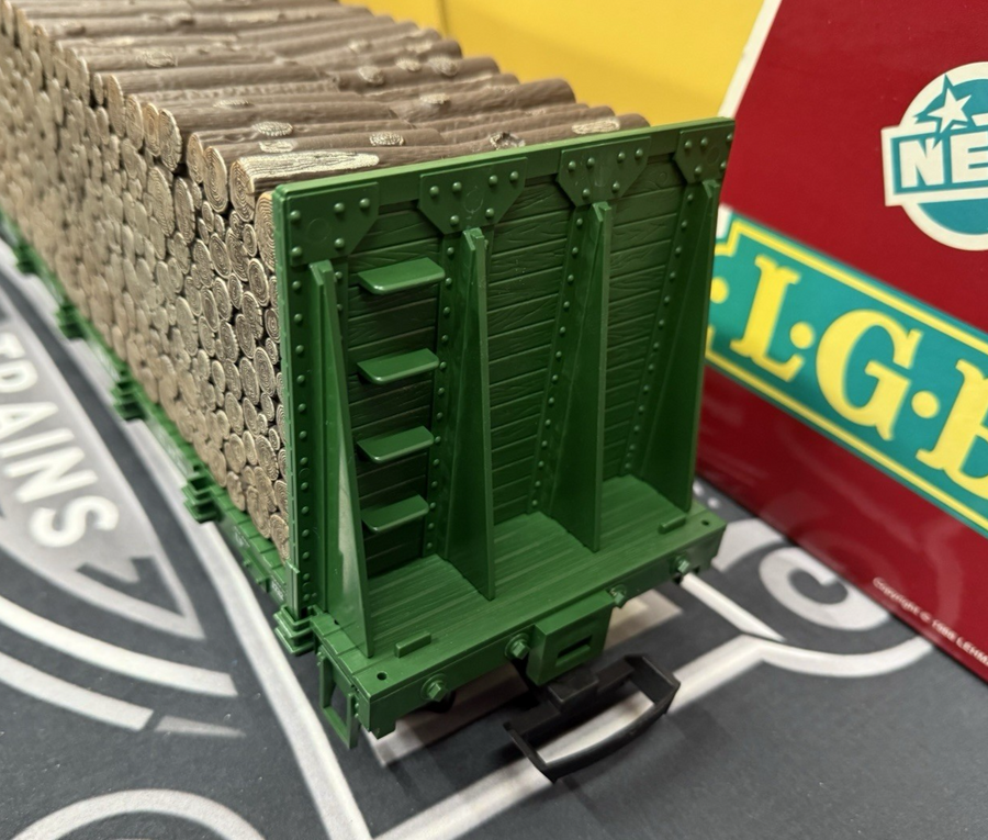 LGB 4078 SOUTHERN PACIFIC BULKHEAD FLATCAR WITH WOOD LOAD LN/BOX G Scale