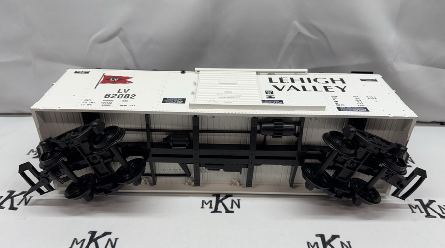 USA Trains R19060D Lehigh Valley Simulated Steel Box Car #62082 G Scale