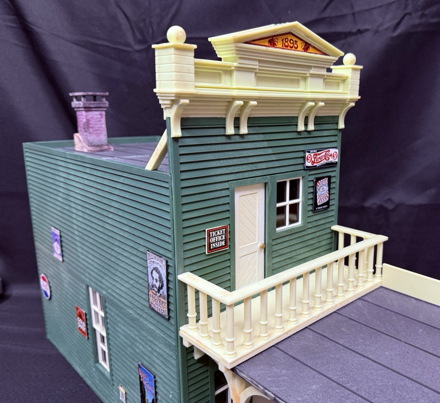 Pola LGB 1805 G Scale Old West Wells Fargo Express Office Customized Excellent