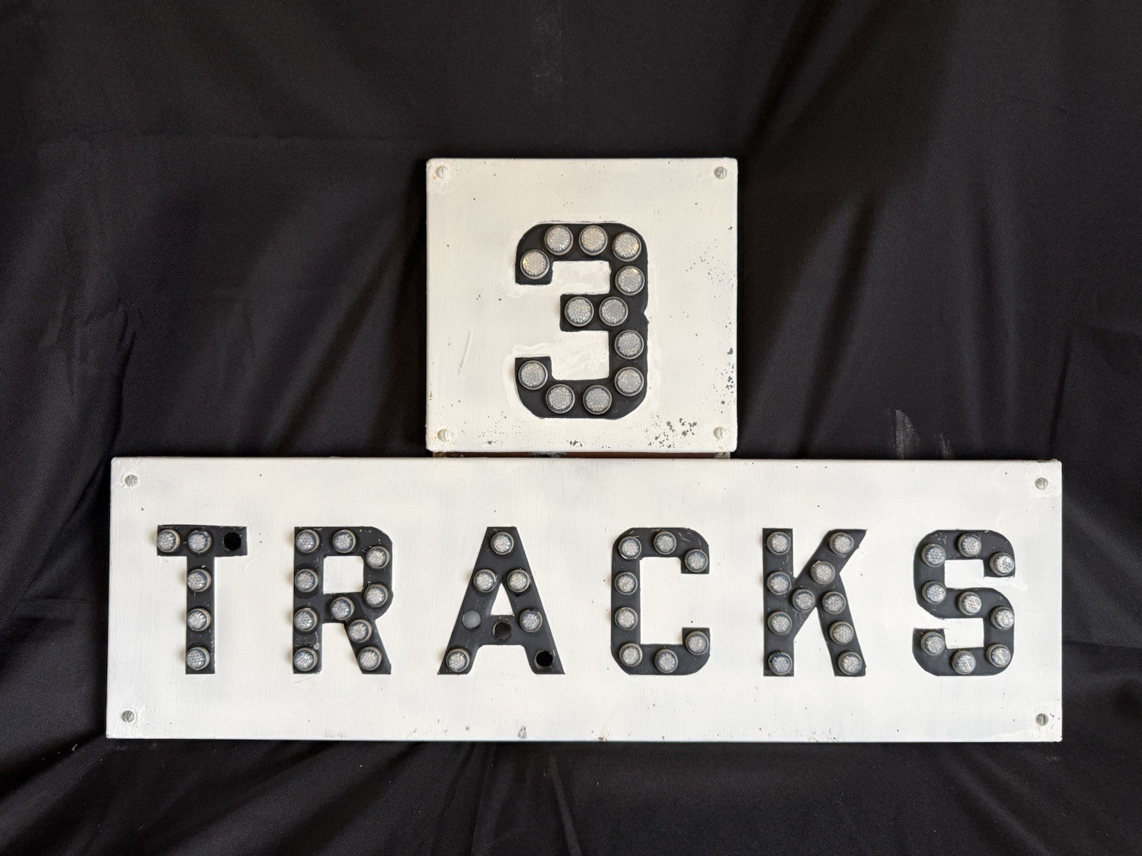 Vintage Railroad Crossing 3 Tracks Sign W/Reflectors 27-1/4” X 16-3/4 ...