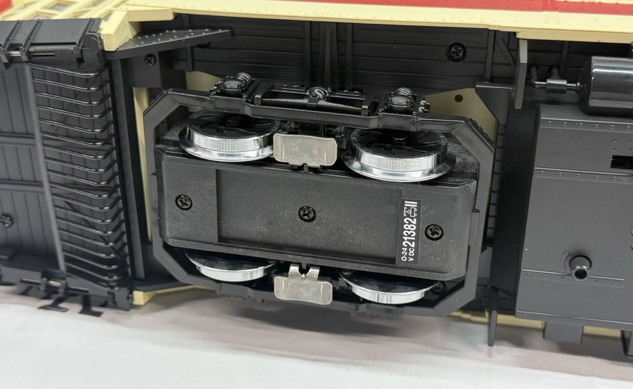 LGB 21382 G Scale Third Avenue Transit System Streetcar #1246 w/ Sound New/Box