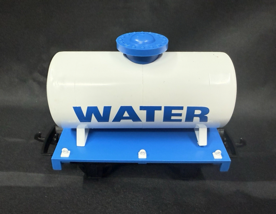 HLW Hartland Locomotive Train Works G Scale Tank Cars Kit Cars x2