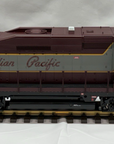 USA TRAINS EMD GP30 R22462 CANADIAN PACIFIC G SCALE LOCOMOTIVE #8201