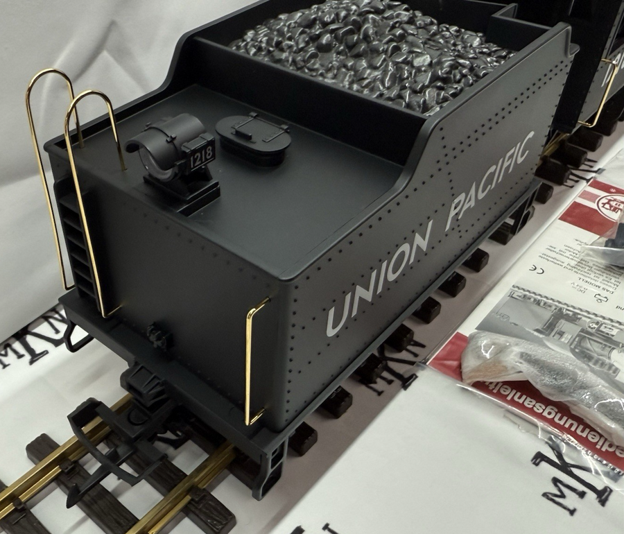 LGB 20232 Union Pacific #1218 2-4-0 Steam Locomotive DC & Sound G Scale LN