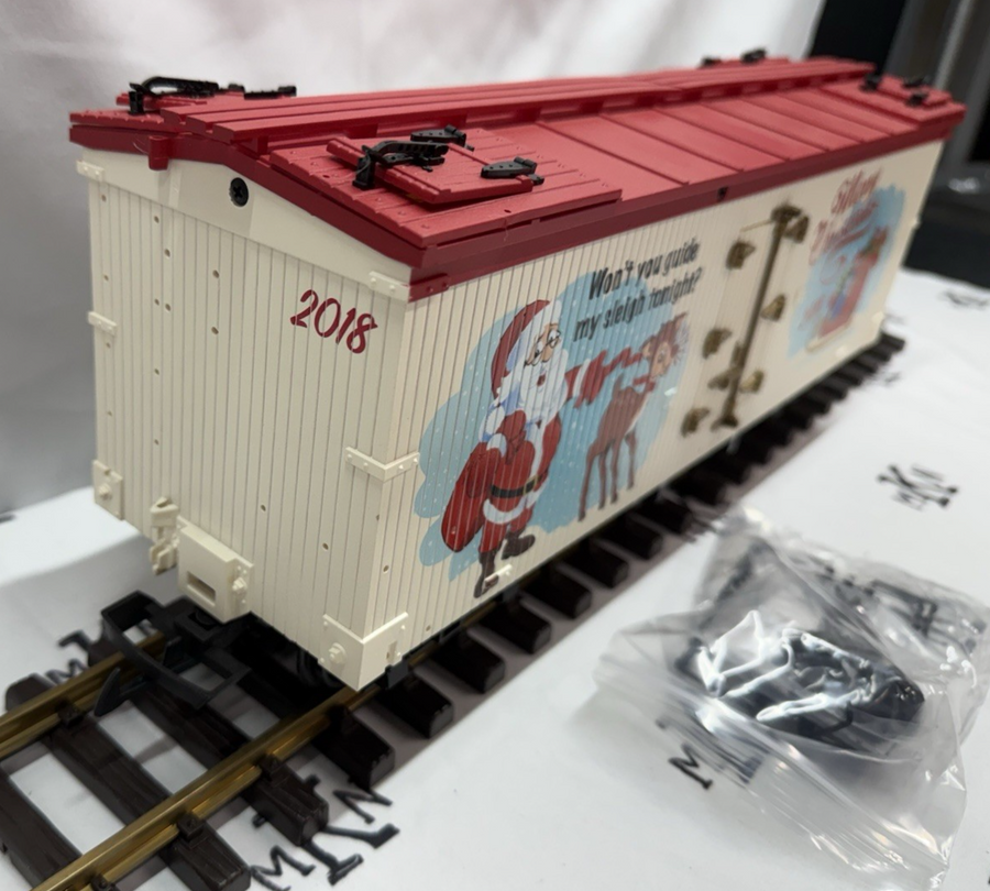 USA Trains R13036 Merry Christmas 2018 Reefer Car G Scale