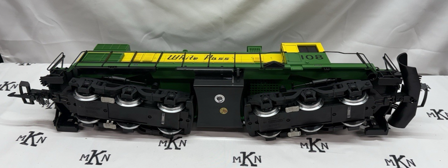 LGB 25552 White Pass green and yellow ALCO #108 DC/DCC locomotive G Scale