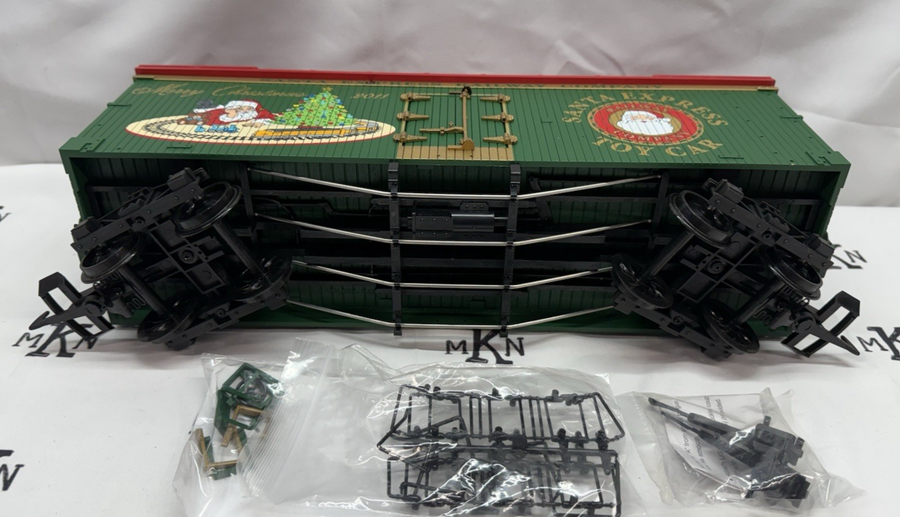 USA TRAINS R13029 MERRY CHRISTMAS 2011 Santa Express Reefer Car G Scale