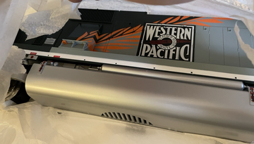 USA Trains R22617 WESTERN PACIFIC HERITAGE SD70MAC Diesel G Scale #1983 NEW