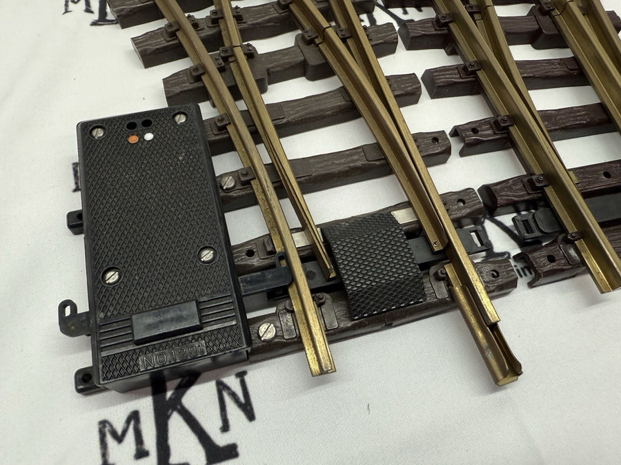 LGB 1205 & 1215 Right & Left-Hand Electric Switch Points R1 Curve G Scale LN