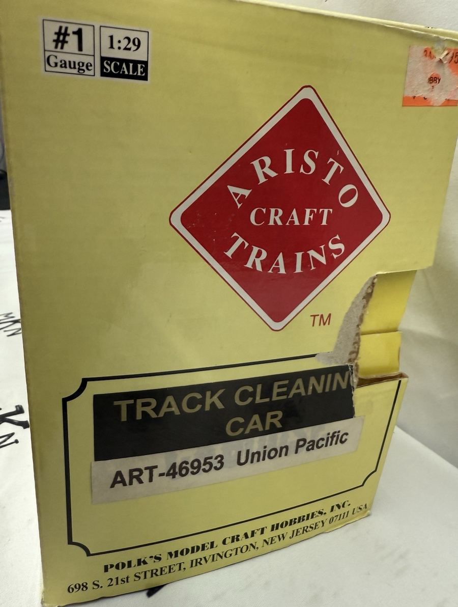 ARISTO CRAFT 46953 UNION PACIFIC TRACK CLEANING CABOOSE W/ METAL WHEELS NEW
