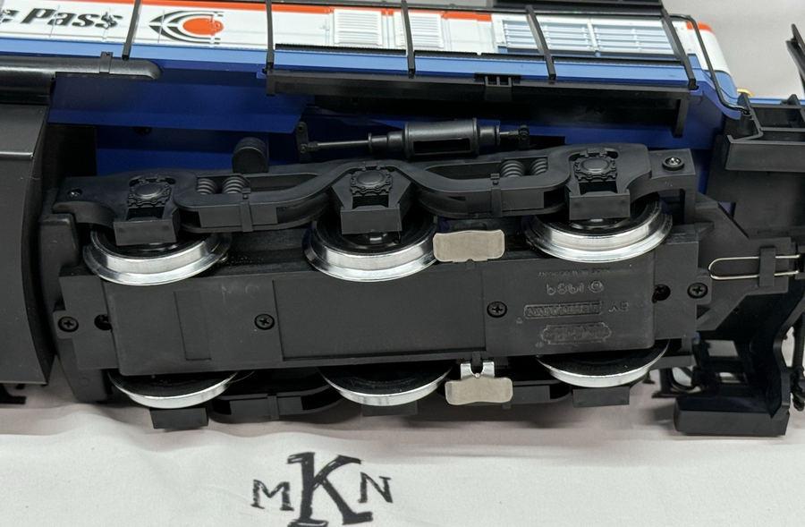 LGB 2055 LIMITED EDITION WOLFGANG WHITE PASS ALCO DIESEL LOCO 87 OF 100! NIB