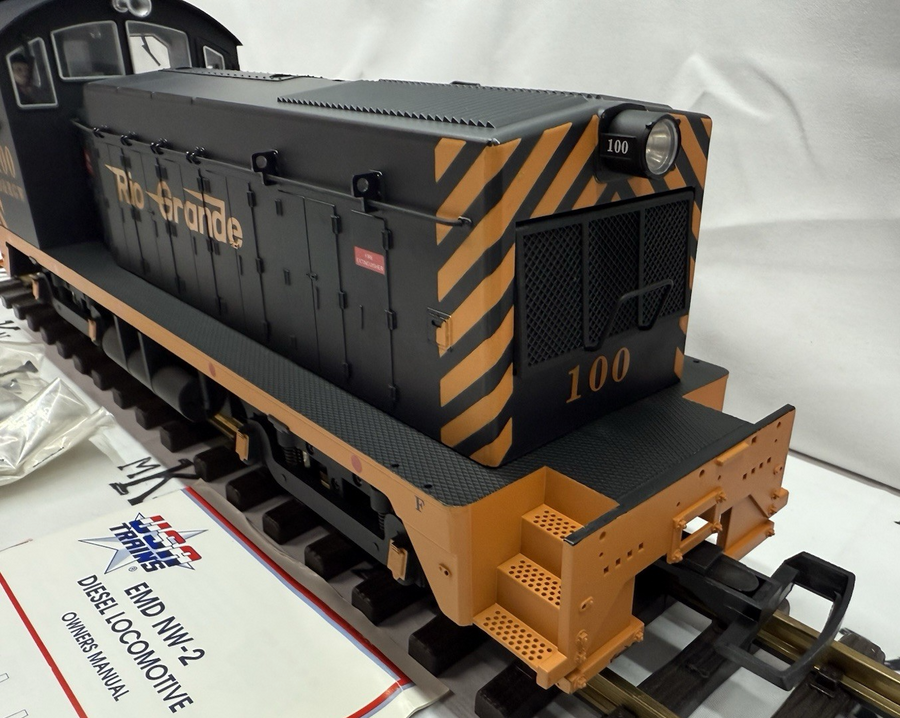 USA Trains R22001 (100) RIO Grande NW-2 LOCO EMD NW-2 G Scale New