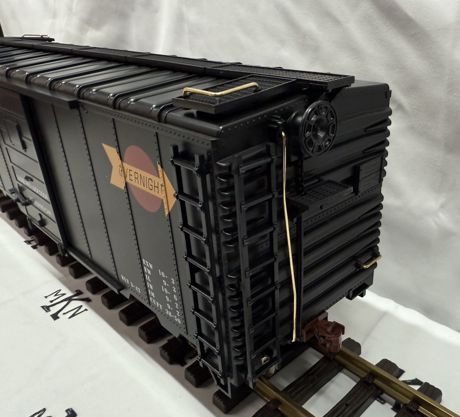 LGB 47910 Southern Pacific Box Car G Scale metal wheels Kadee Couplers