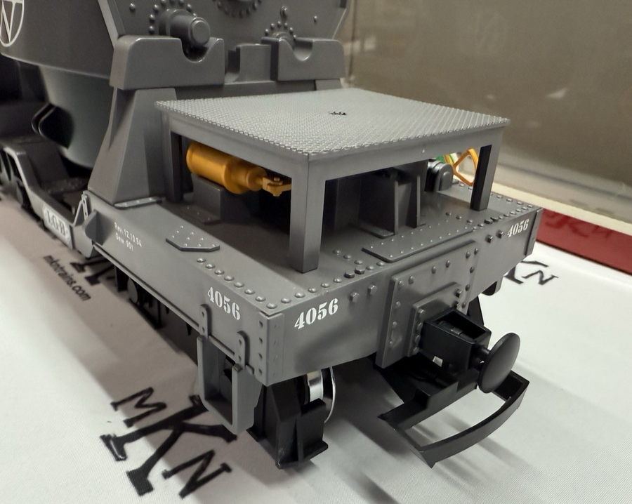 LGB 40560 Operating Ore Dump Car G Scale L123SF with Metal Wheels NIB/ Sleeve