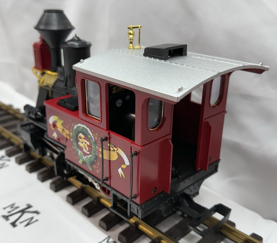 LGB 72534 Christmas Train "Seasons Greetings" Starter Set 2000 G Scale