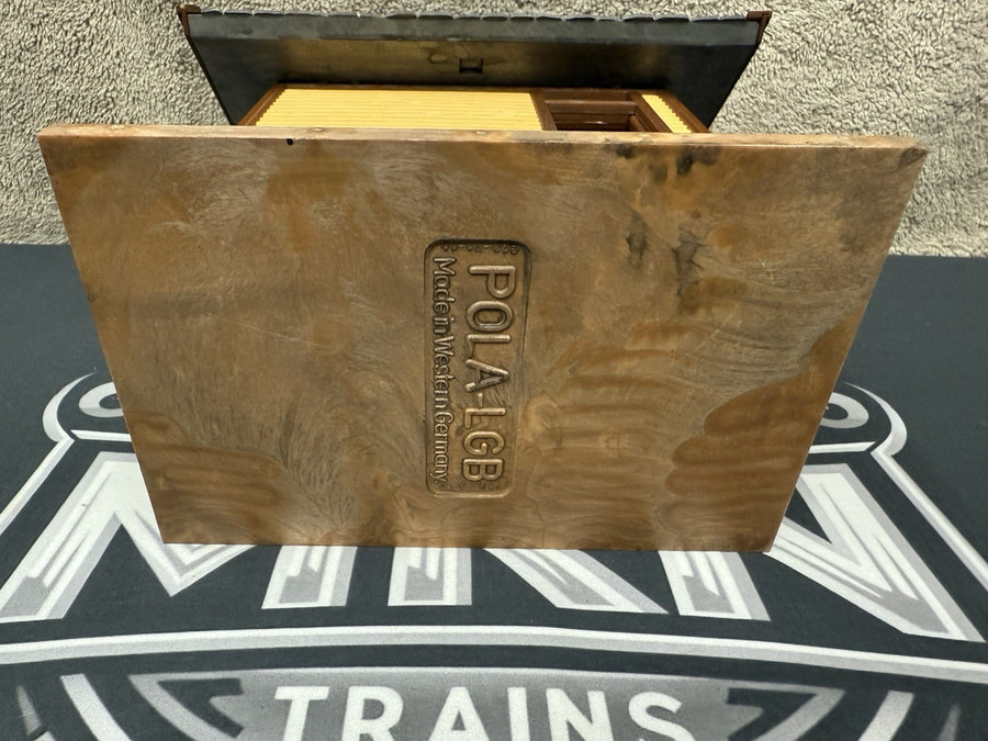Pola LGB G Scale Restroom Building Built Excellent Condition