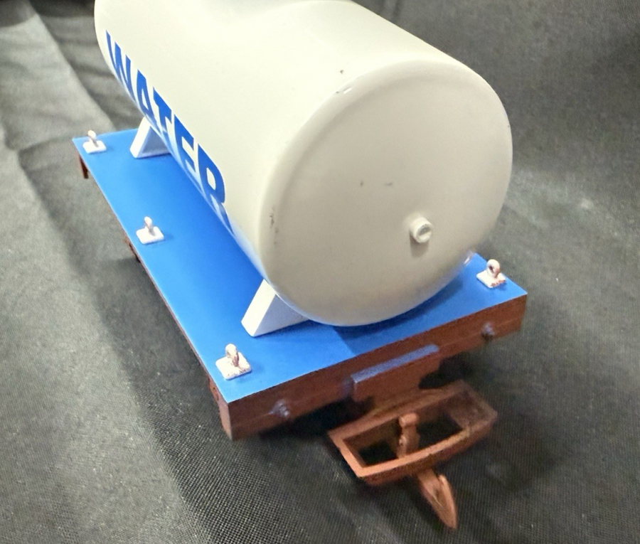 HLW Hartland Locomotive Train Works G Scale Tank Cars Kit Cars x2