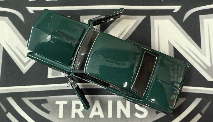 1965 Pontiac GTO WELLY 22092 Metallic Green 1:24 G SCALE DIECAST CAR LN/no box