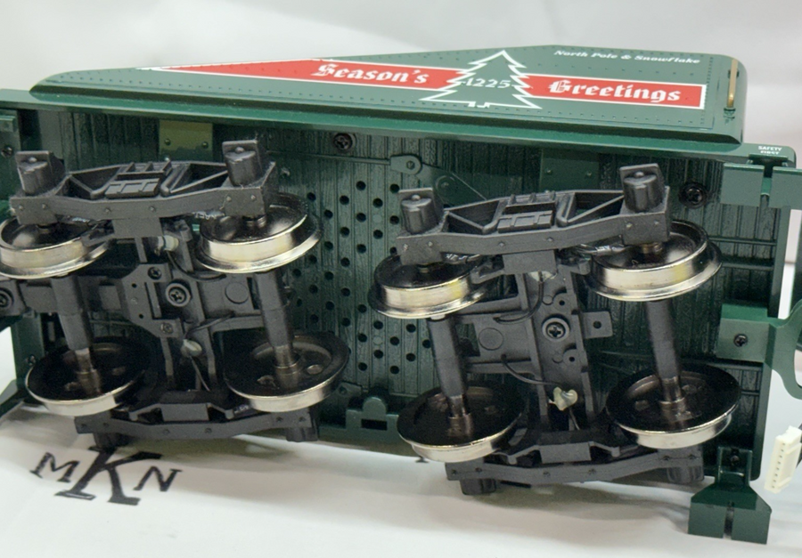 Aristo Craft Art 21235C North Pole Steam Locomotive and Tender Christmas G Scale