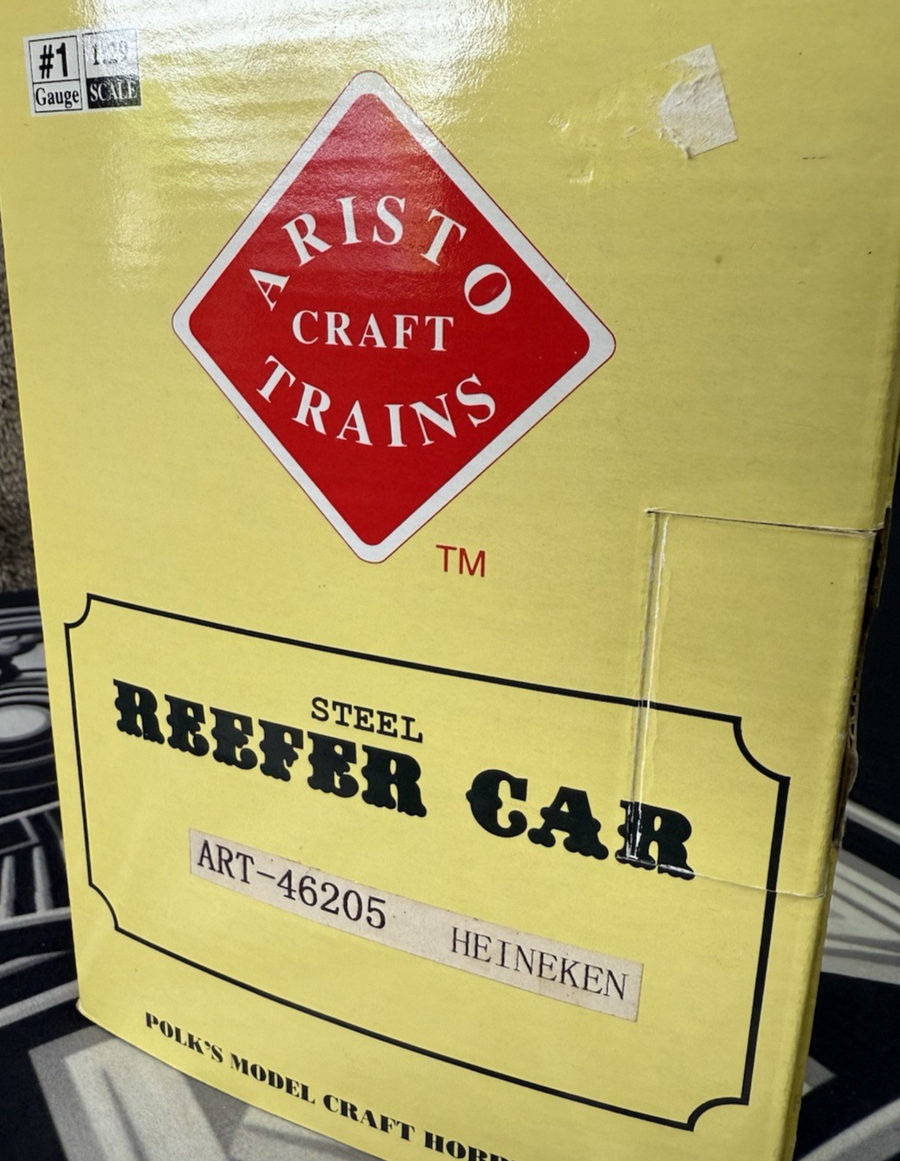 Aristo Craft ART 46205 Heineken Beer Reefer green metal wheels NEW/BOX G Scale