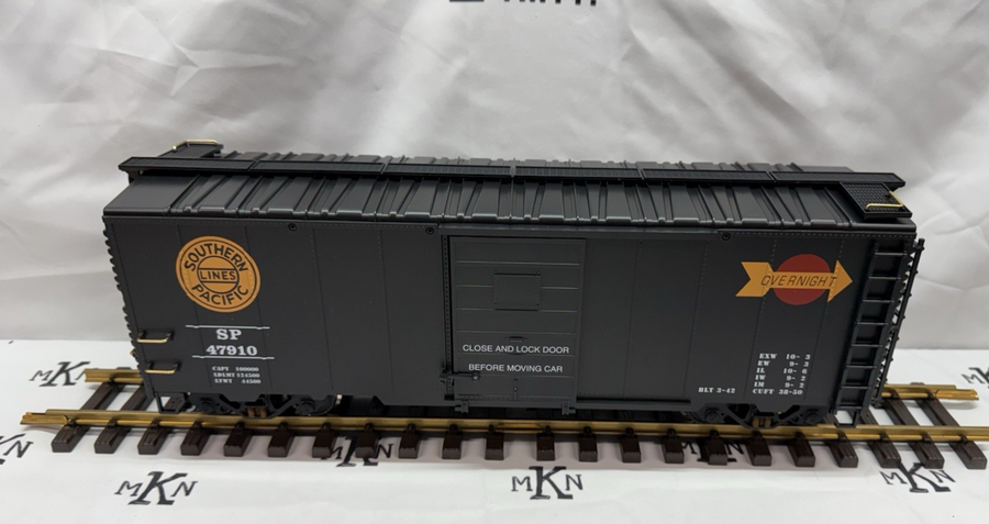 LGB 47910 Southern Pacific Box Car G Scale metal wheels Kadee Couplers