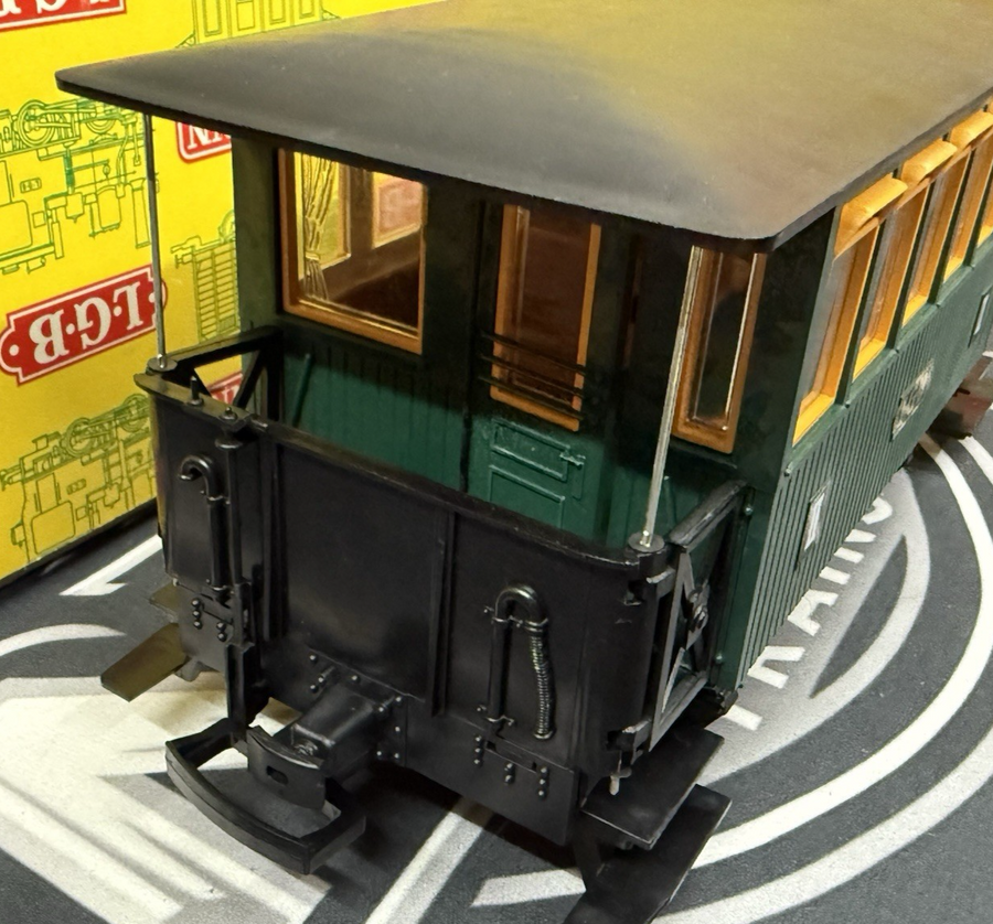 LGB 3040 G Scale 2nd Class Passenger Coach Wagon Car with Sanding Pads EX/Box