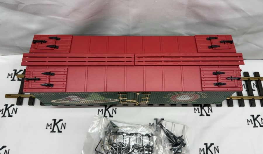USA TRAINS R13029 MERRY CHRISTMAS 2011 Santa Express Reefer Car G Scale