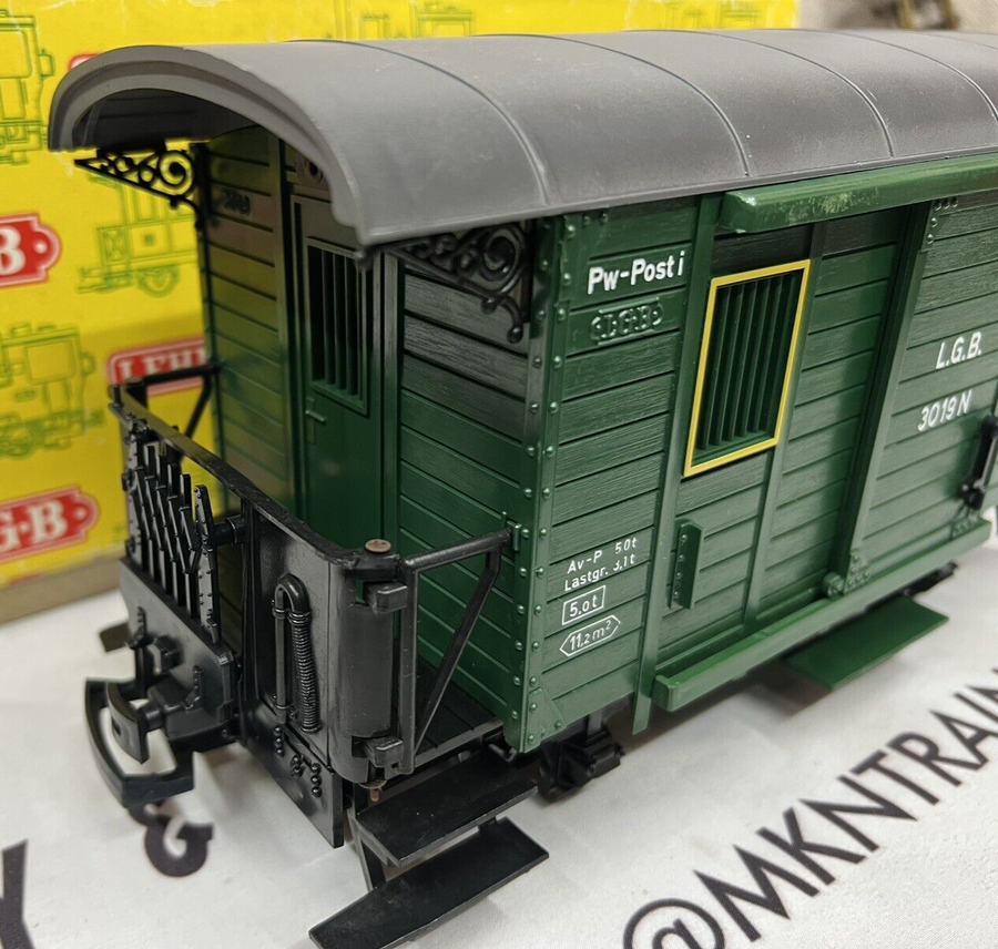 LGB 3019N Postal/Baggage Car w/Metal Wheels & Lights G Scale NOS LN Box