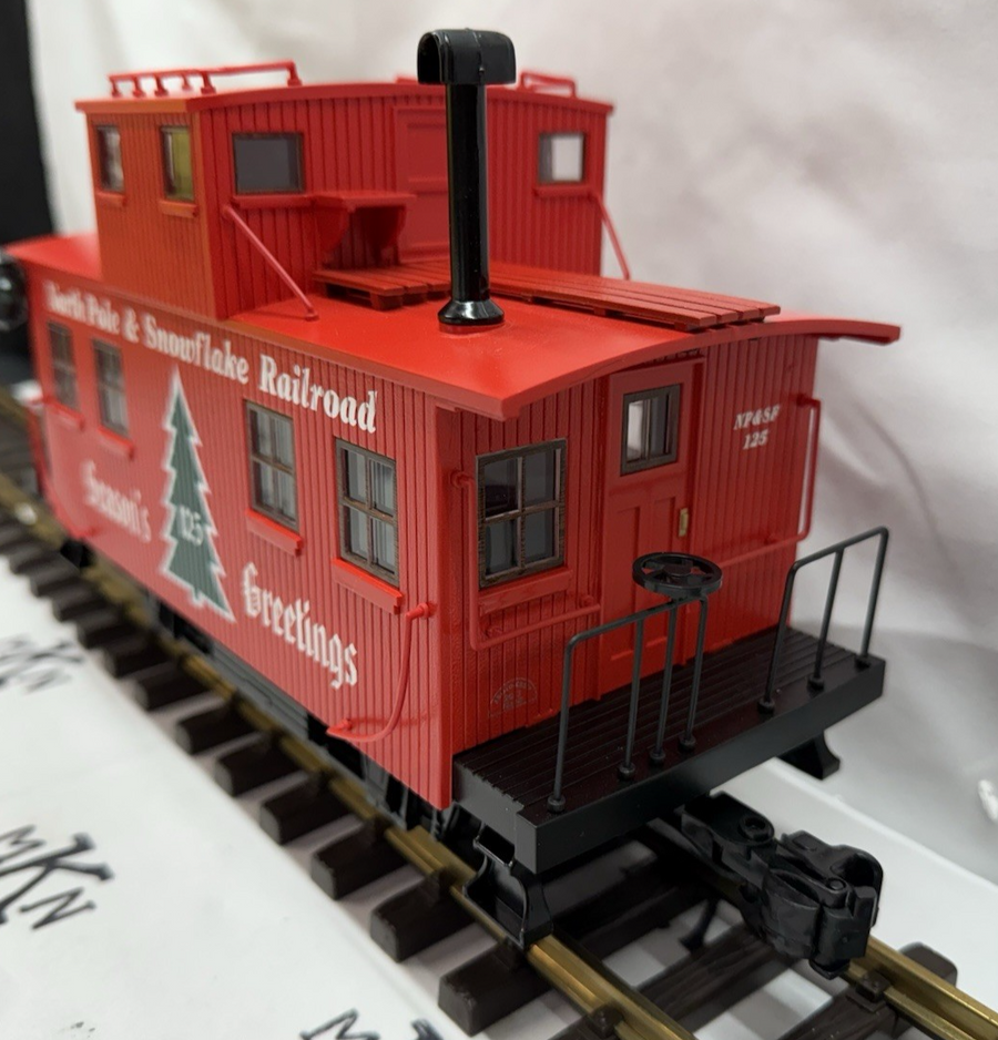 Aristo Craft Art 21325C CHRISTMAS BOBBER CABOOSE G Scale 1:29 NIB