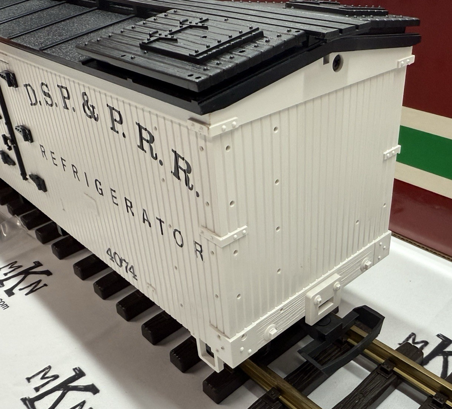 LGB 4074-B02 Tiffany DSP&PRR Reefer Car LN/Box G Scale