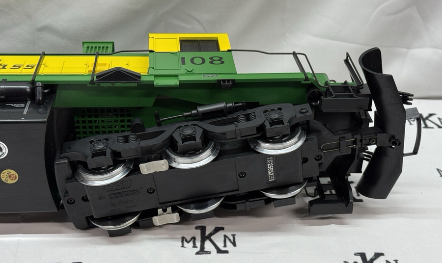LGB 25552 White Pass green and yellow ALCO #108 DC/DCC locomotive G Scale