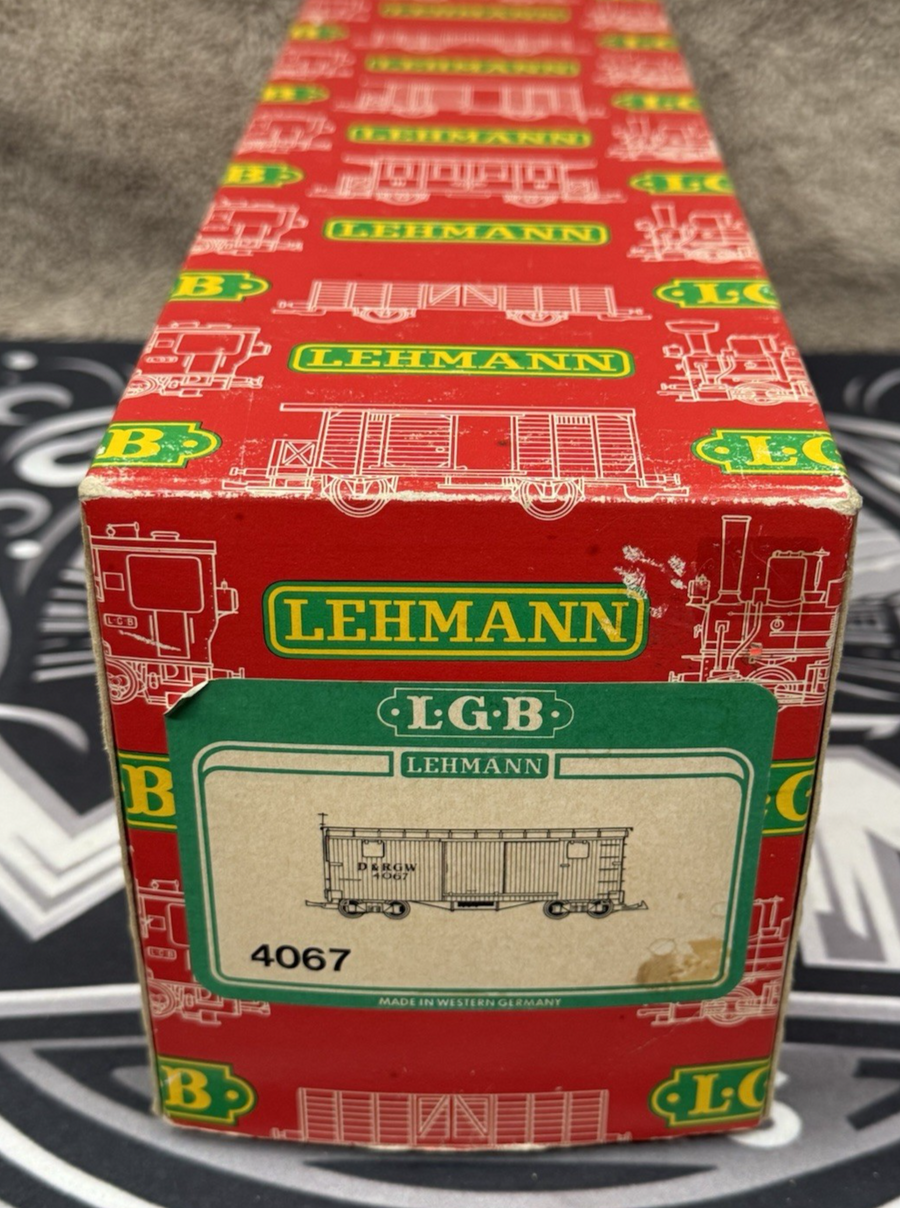 LGB 4067 Southern Pacific G Scale Box Car NEW old Stock with Box