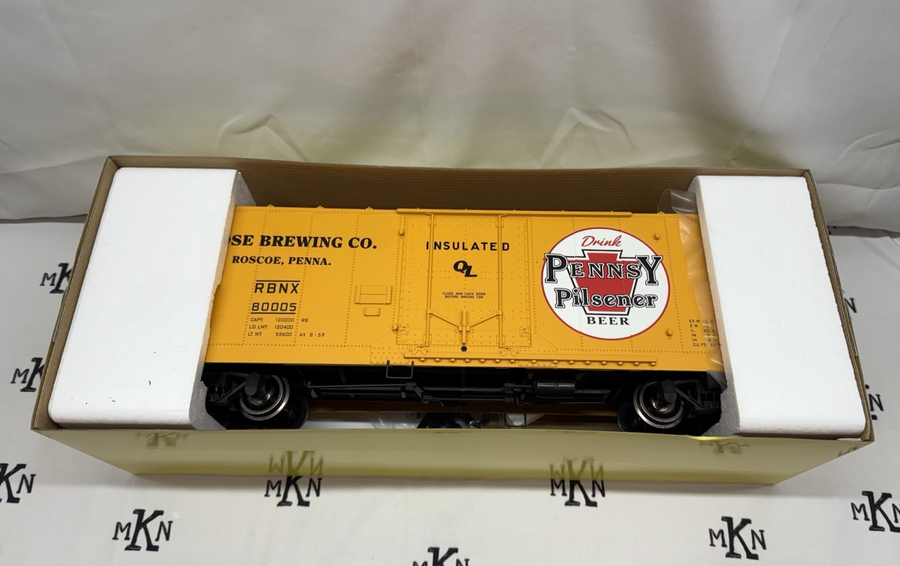 Aristo Craft Art 45211 PENNSY PILSNER Plug Door Box Car METAL WHEELS LN/BOX