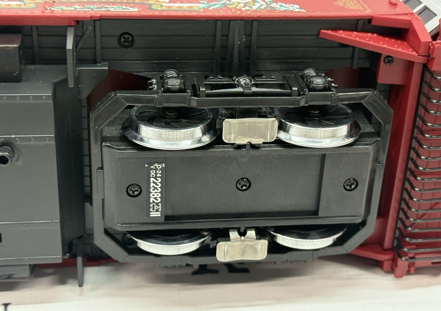 LGB 22382 CHRISTMAS TROLLEY Streetcar WITH SOUND LN G Scale