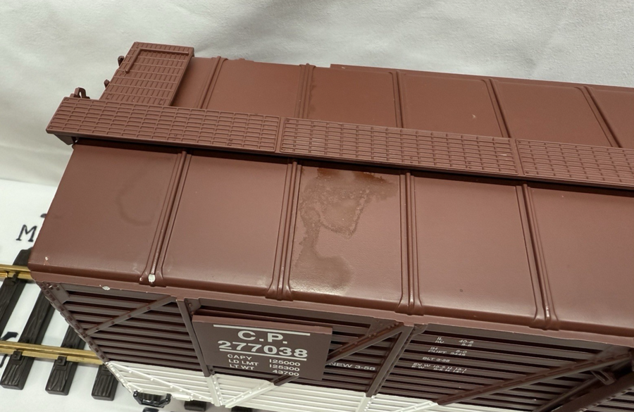 Aristo Craft 46090A Canadian Pacific CP Cattle Stock Car w/Cattle Metal Wheels G