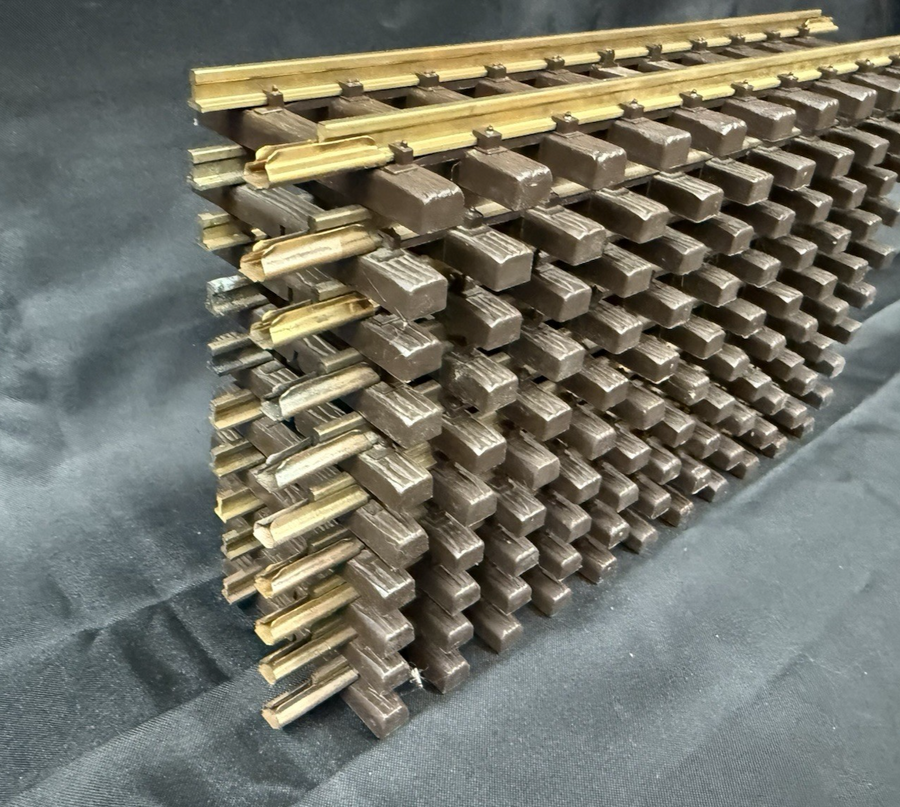 LGB 10000 (1000) x 10 300mm Brass Straight Track G Scale EX/USED