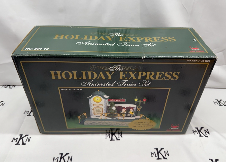 New Bright 384-10 Holiday Express MUSICAL TRAIN STATION clock tower Christmas